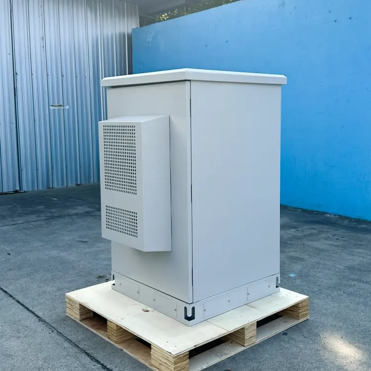 Photovoltaic panels for weak light power generation
